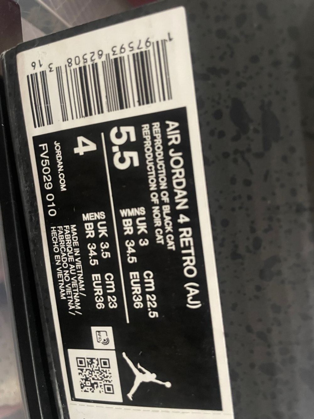 JORDAN 4 RETRO ‘BLACK CAT’ 2025 - Picture 5 of 5
